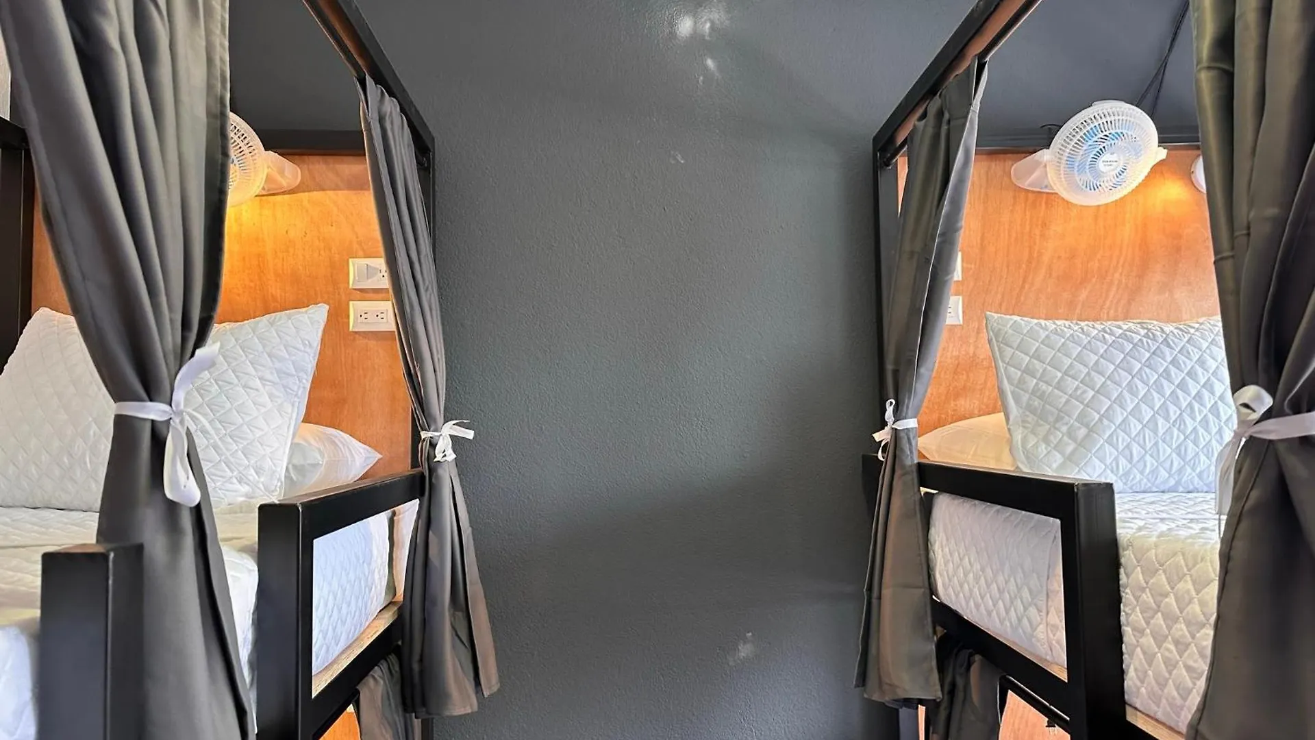 Hostal Amaya Guatemala City Guest house